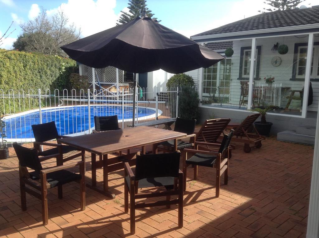 Te Moana Bed & Breakfast Bed & Breakfast Waikanae